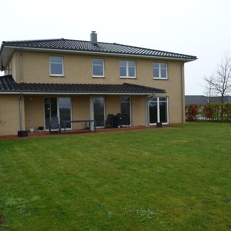 Vaerelse I Augustenborg I Stor Villa 外观 照片